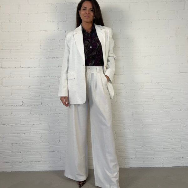 IMG_6768 (1) Sand classy suit
