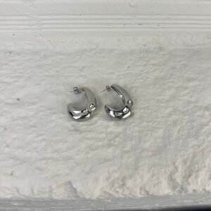 Drop silver earring