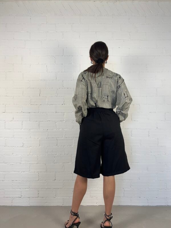 IMG_7300 Black bermuda pants