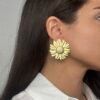 Daisy gold earring