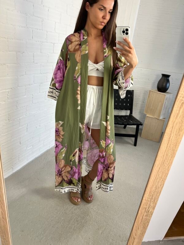 IMG_2580 Green kimono